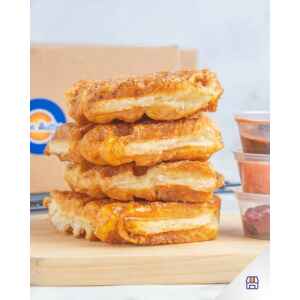 Croissant Waffle - 9 Pcs - Include 3 Topping