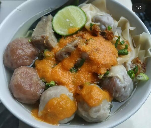 Bakso Nyuknyang Ujung Pandang